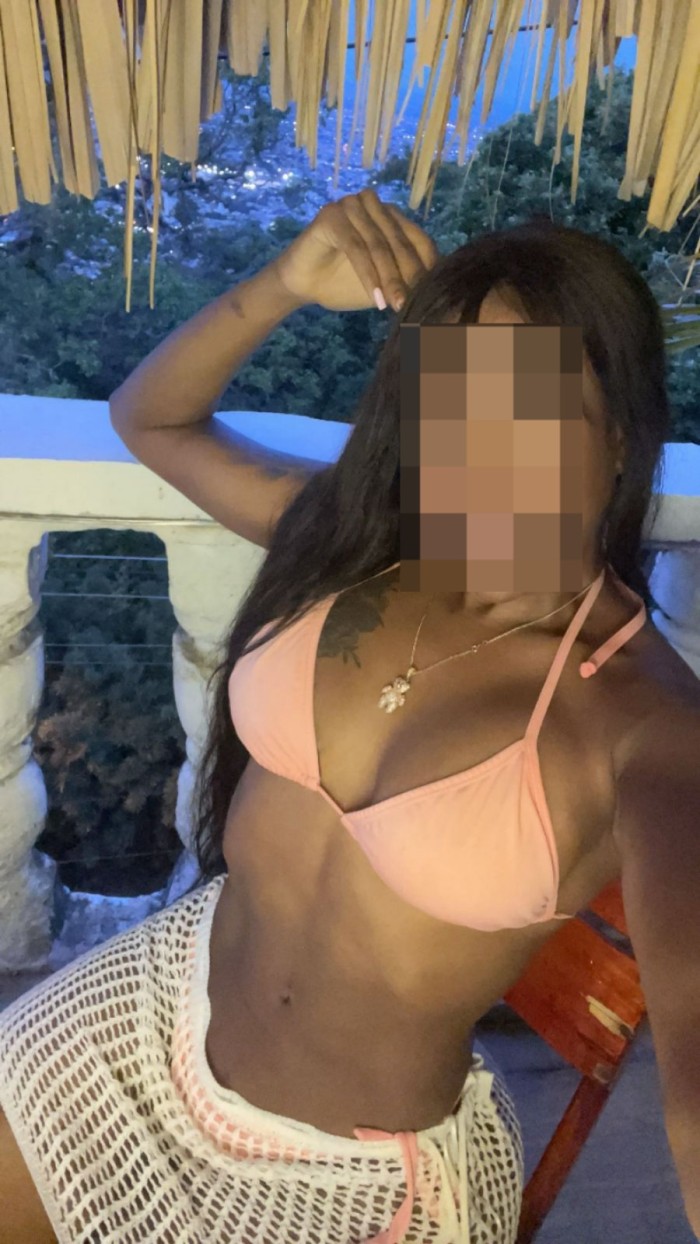 ARDIENTE APASIONADA SENSUAL BOMBA DE SEXO