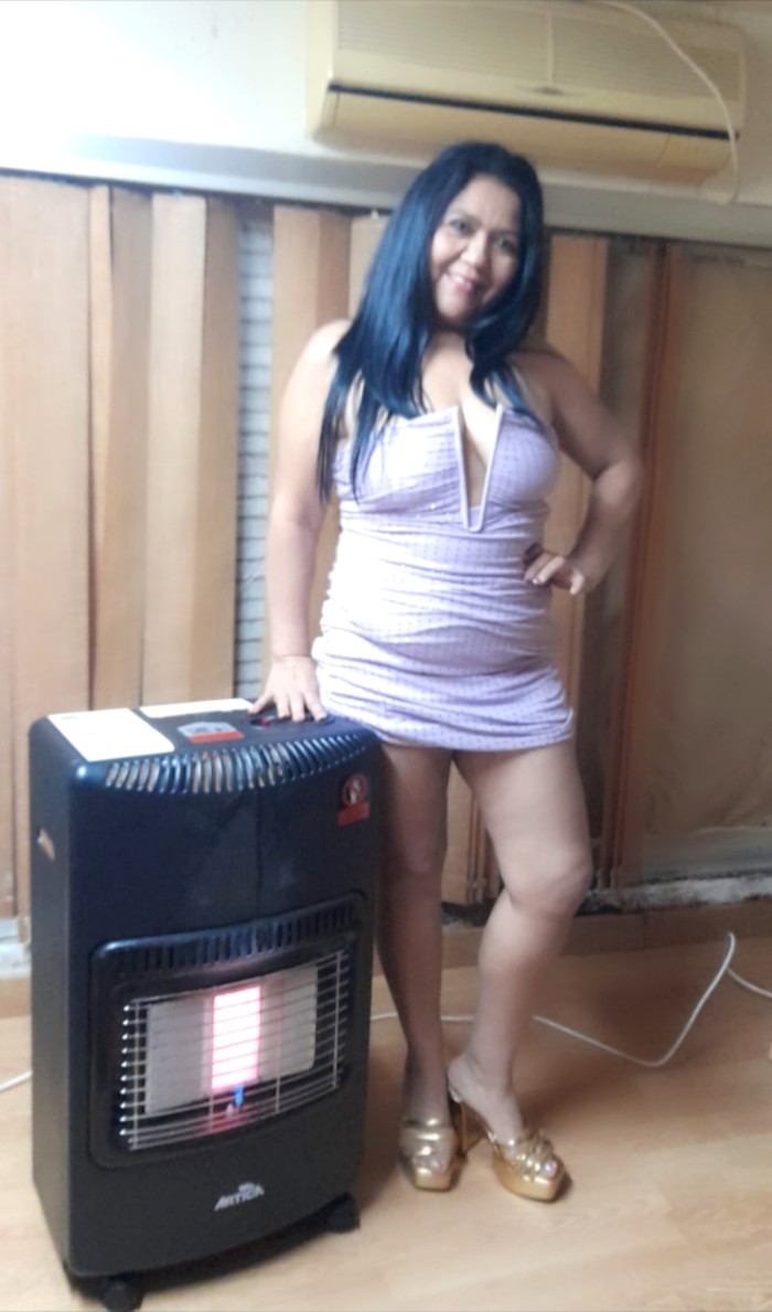 Ardiente madurita, si a todo. Estoy toda para ti