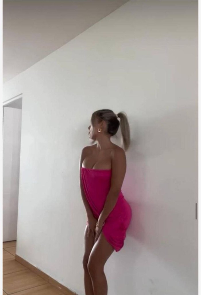 DANIA COLOMBIANA NALGONA 24H CON GANAS DE FIESTA