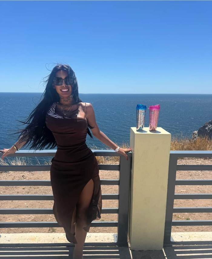MORENAZA CACHONDA GUARRA Y BIEN PUTITA PARA TI