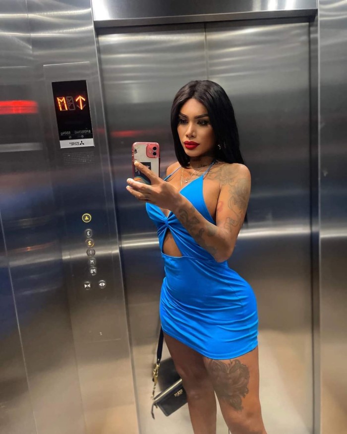MORENAZA CACHONDA GUARRA Y BIEN PUTITA PARA TI