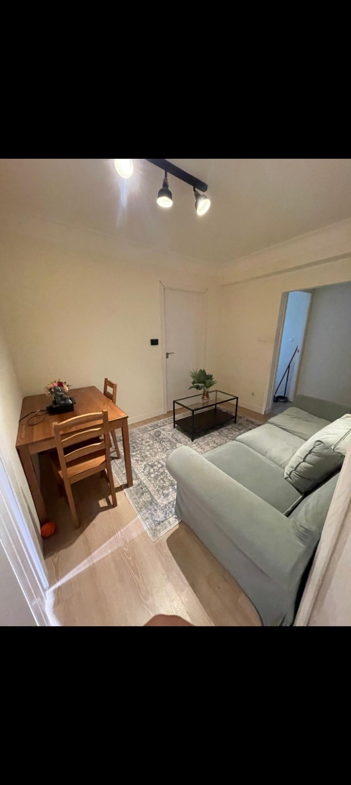 alquilo habitacion a chicos limpios en zaragoza