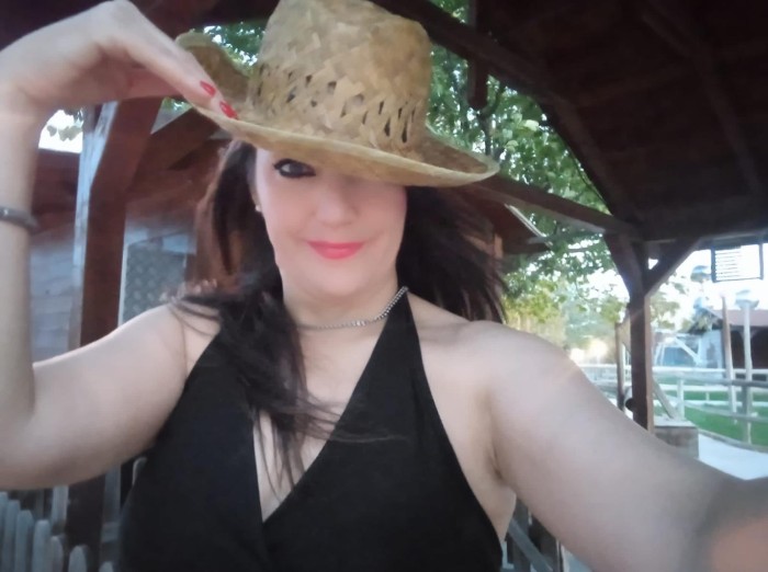 ESPAÑOLA. NOS DIVERTIMOS JUNTOS? ME DESPLAZÓ 24H/7
