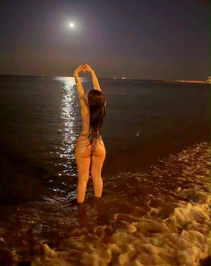 VANESSA GUAPISIMA BRASILEÑA ARDIENTE NUEVA EN LA LINEA DE LA CONCEPCION