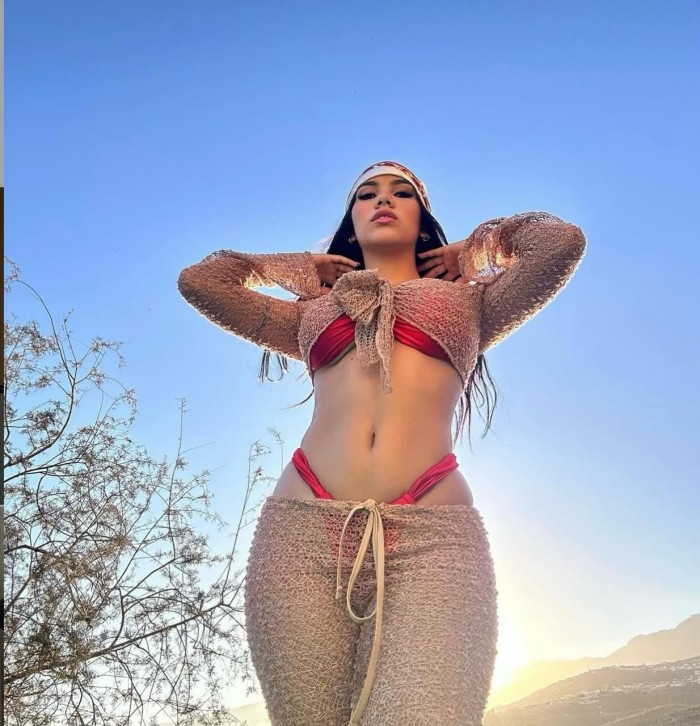 EN ALMERIA SENSUAL ESCORT CACHONDA SENSUAL ESCORT