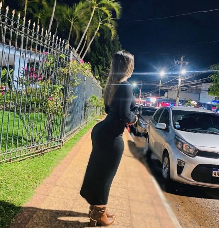 Cynthia cuerpo de Diosa y rostro perfecto.