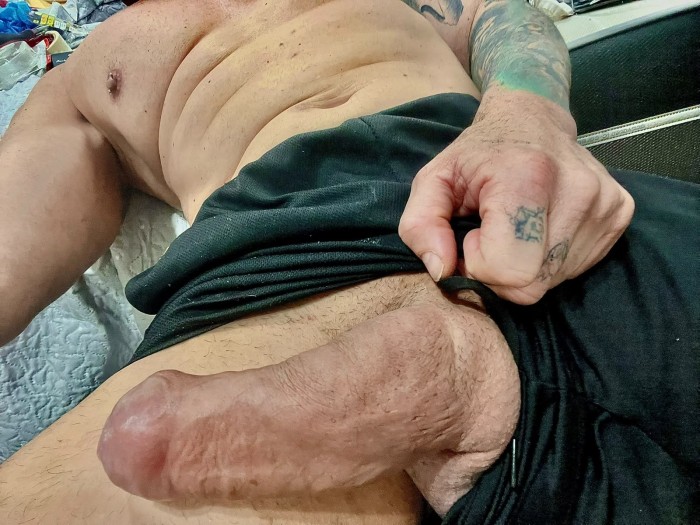 ALEX DISPONIBLE PARA TI HOY