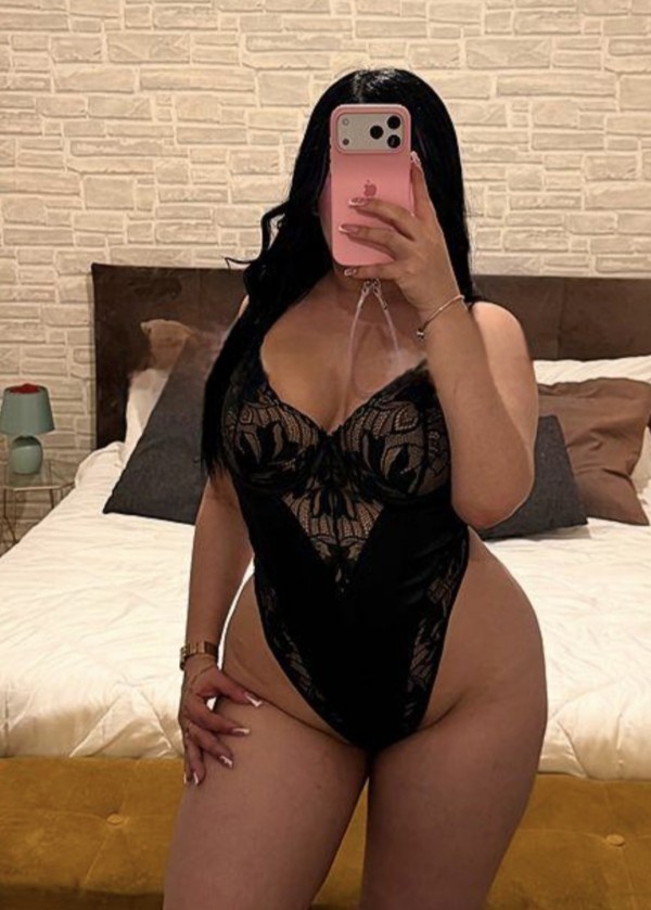 Novedad besos con lengua si griego si kamasutra