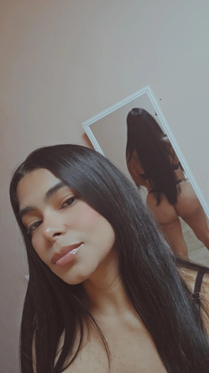 Nikol, Preciosa joven novedad en La Linea