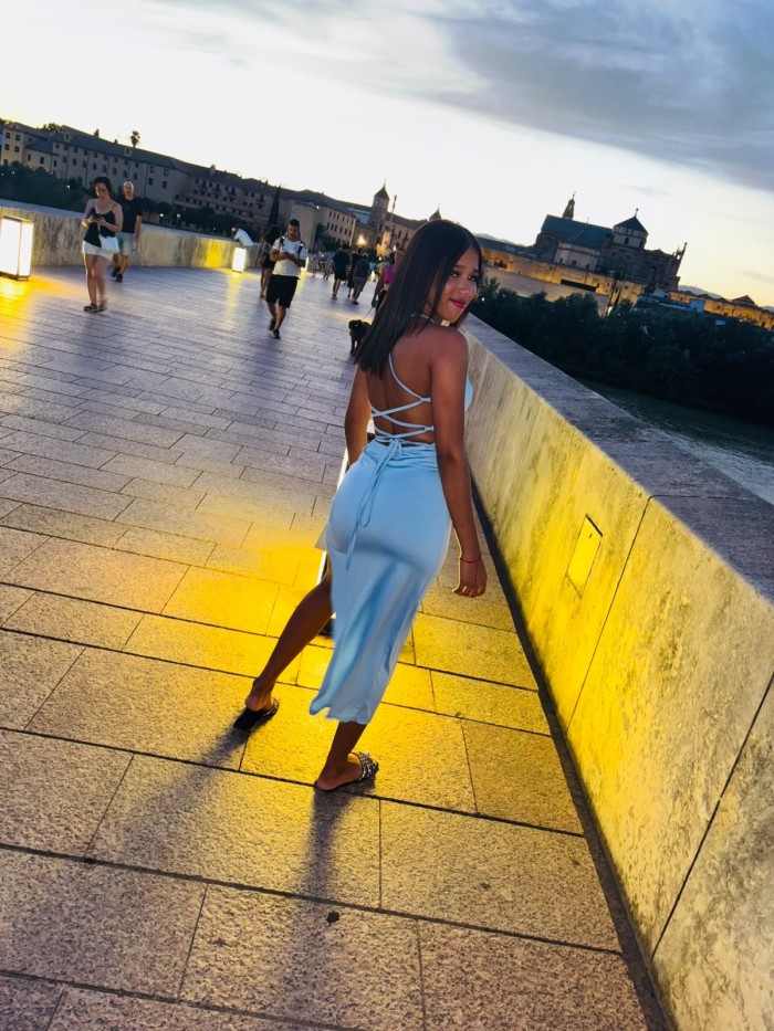 EN AGUADULCE ESCORT SENSUAL CON GANAS DE SEXO COGE