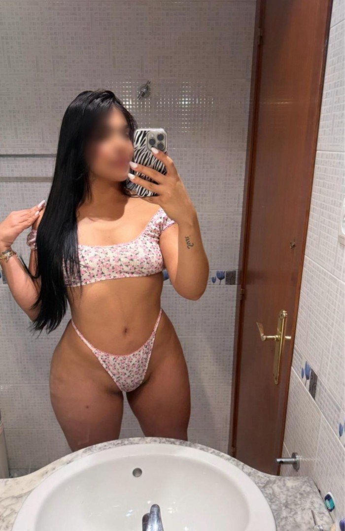 Alana joven fiestera nueva en Los Alcázeres