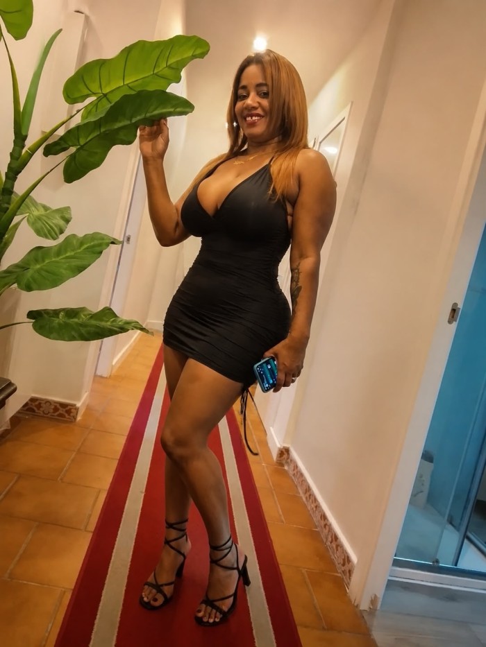 FIESTERA CUBANA MORBOSA CON GANAS EN PAMPLONA