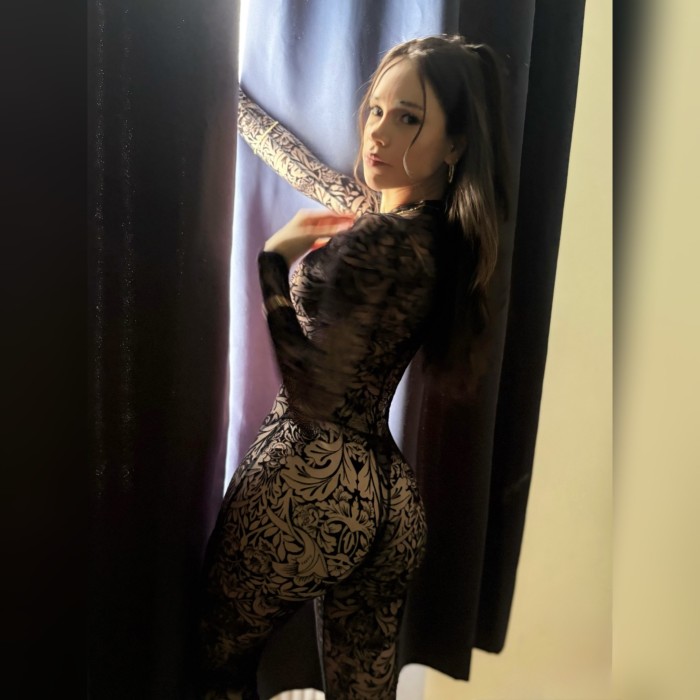 MASSIEL BLAS TRANS EDUCADA MUY FEMENINA 24/7