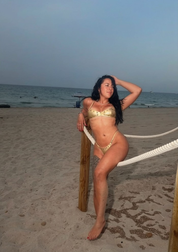 ESPAÑOLA PRECIOSA… PARA TUS FANTASIAS