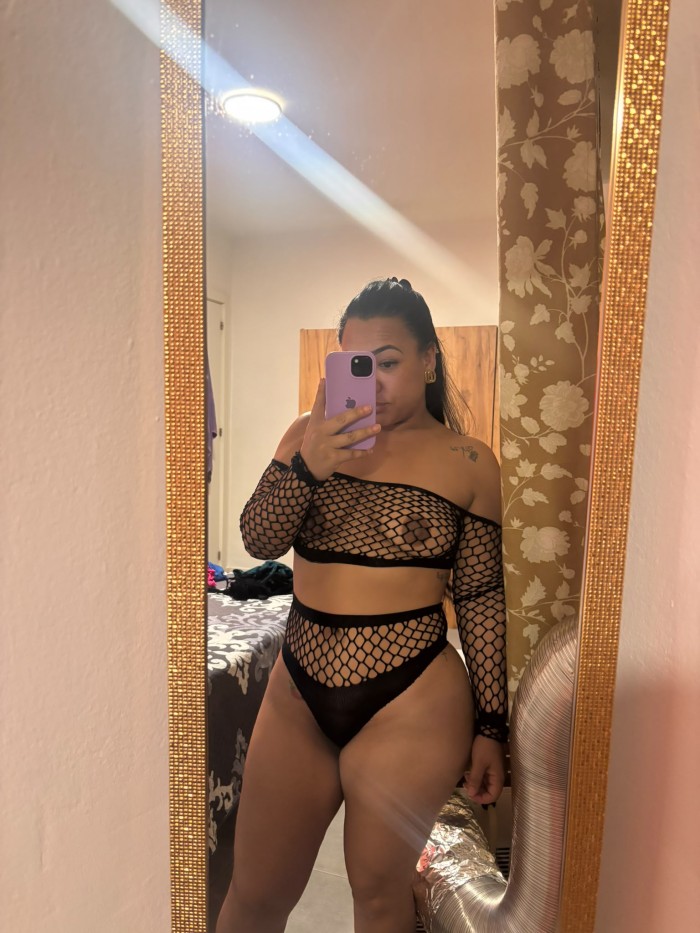 ANA  HERMOSA BRASILEÑA COMPLETA CARIÑOSA NOVEDAD M