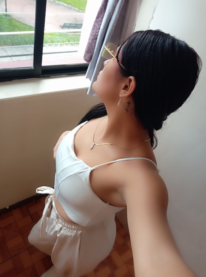 ESCORT COLOMBIANA JOVENCITA ARDIENTE