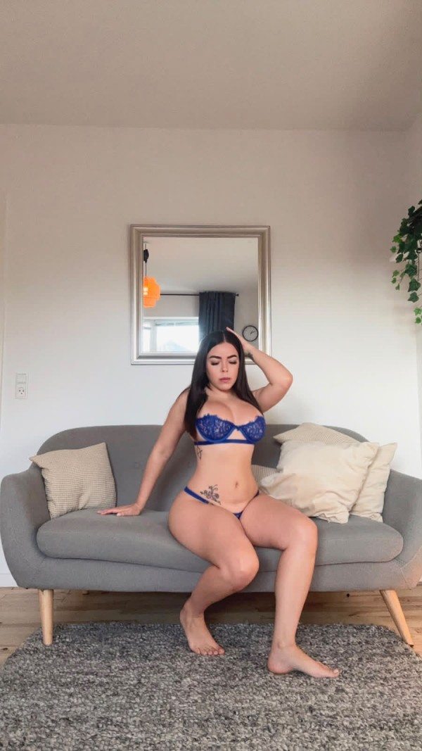 UNA JOVEN HERMOSA, envio video de verificacion