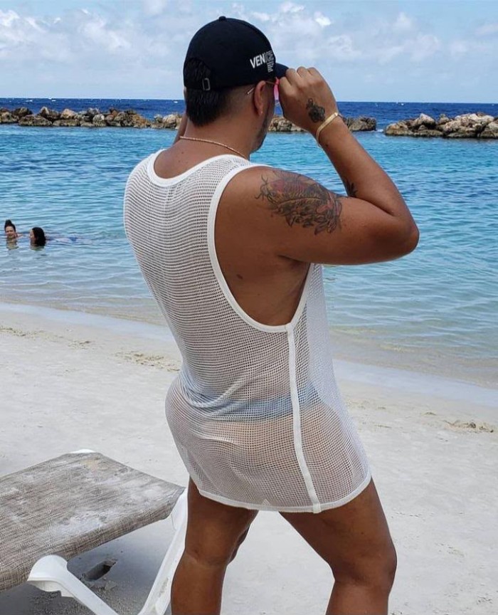 ADRIÁN IMPLICADO Y APASIONADO