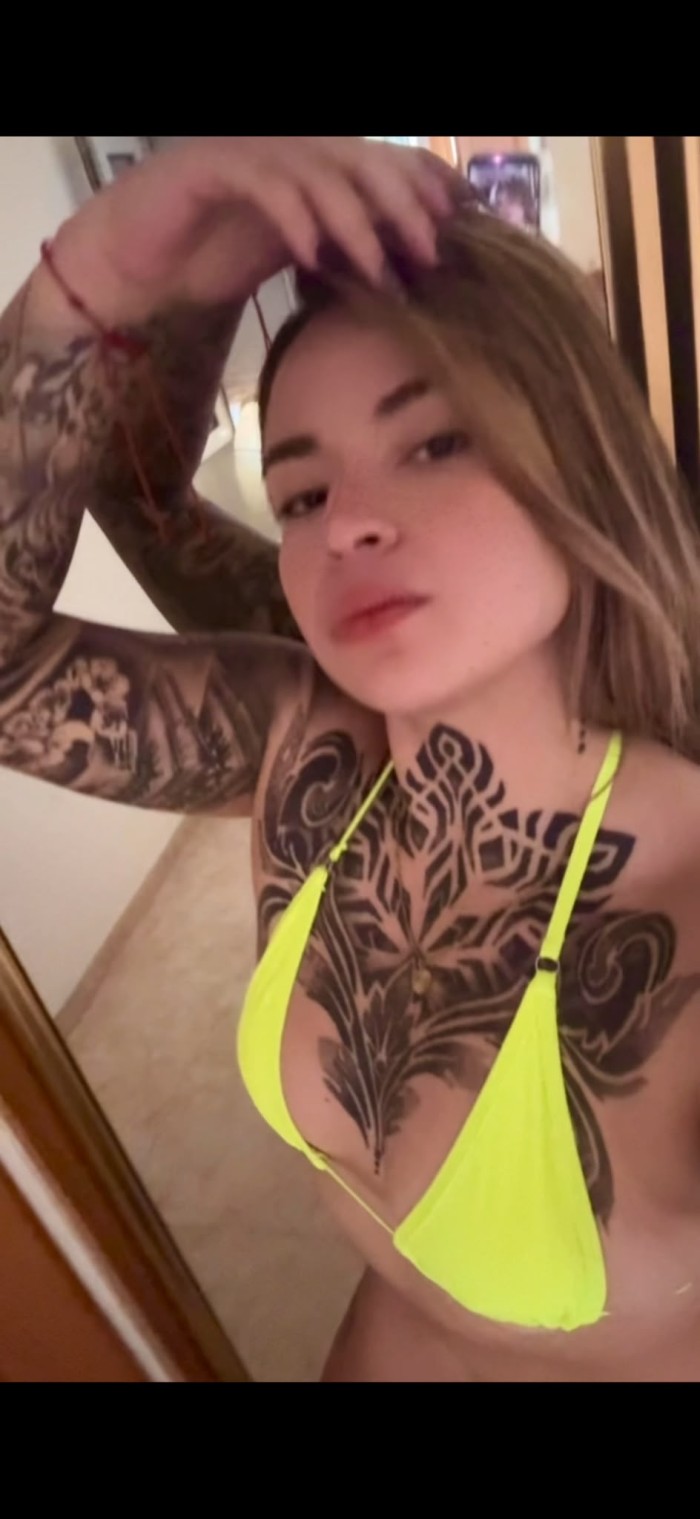 MEGAN, ARDIENTE SENSUAL COLOMBIANA