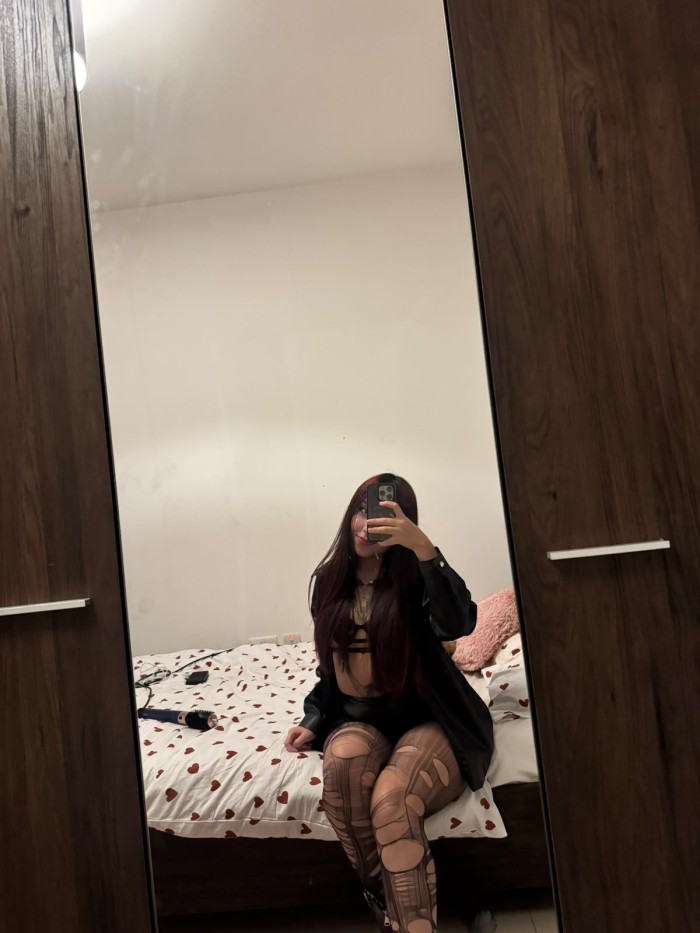Hola soy salome una hermosa colombiana 23 añitos