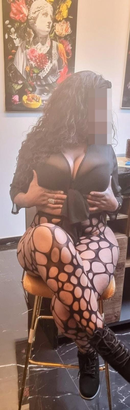 ARDIENTE SENSUAL APASIONADA DESEOSA DE SEXO