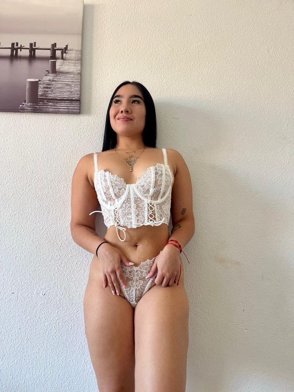 ANY SEXY Y JUGUETONA EN FUENGIROLA