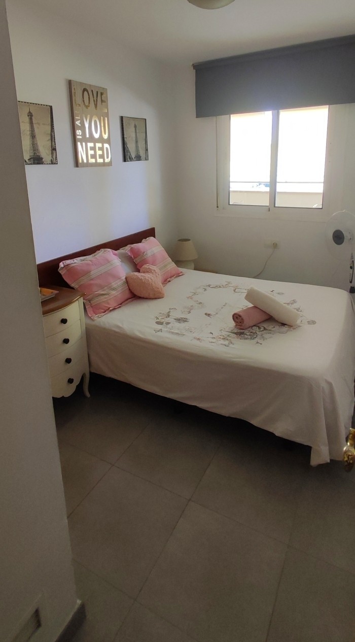 HABITACIONES EN IBIZA EN MARINA BOTAFOCH, AMBIENTE FAMILIAR Y FACIL PARKING