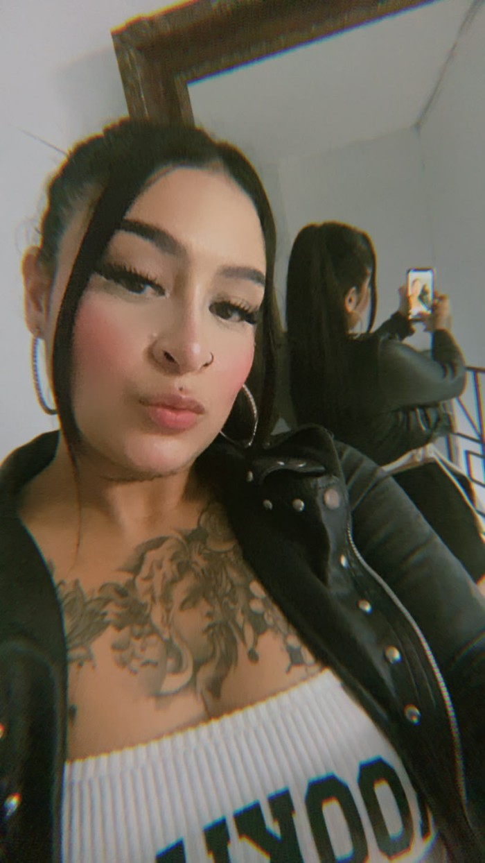 NIKOL COLOMBIANA DE INFARTO! TATUADA PARA GOZAR