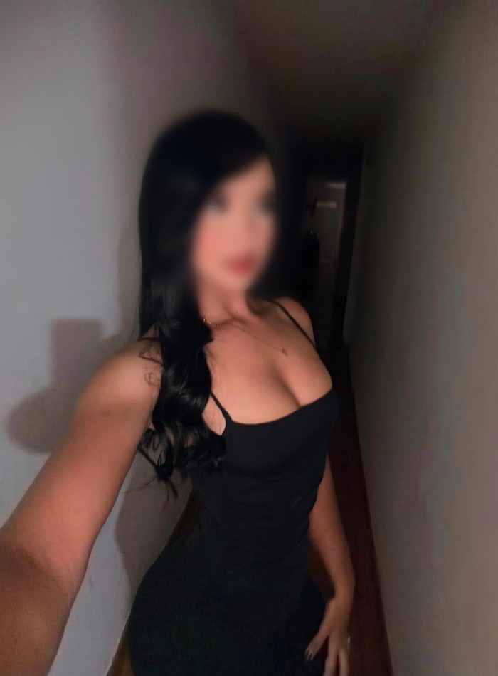 Hermosa jovencita colombiana en Maó Menorca