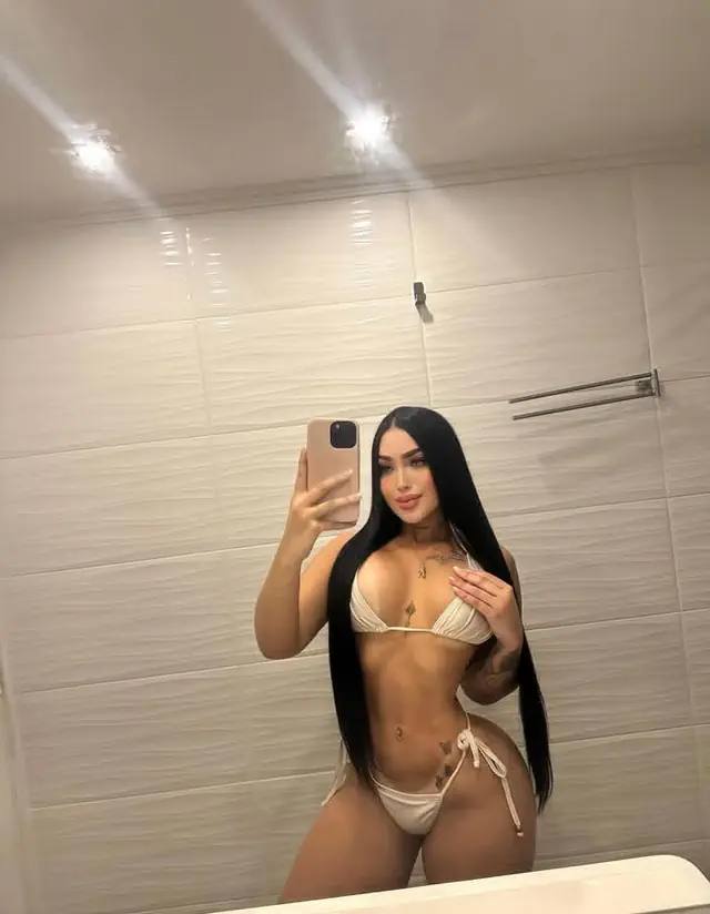 COLOMBIANA EXPERTA EN TWERK con GRIEGO. VEN