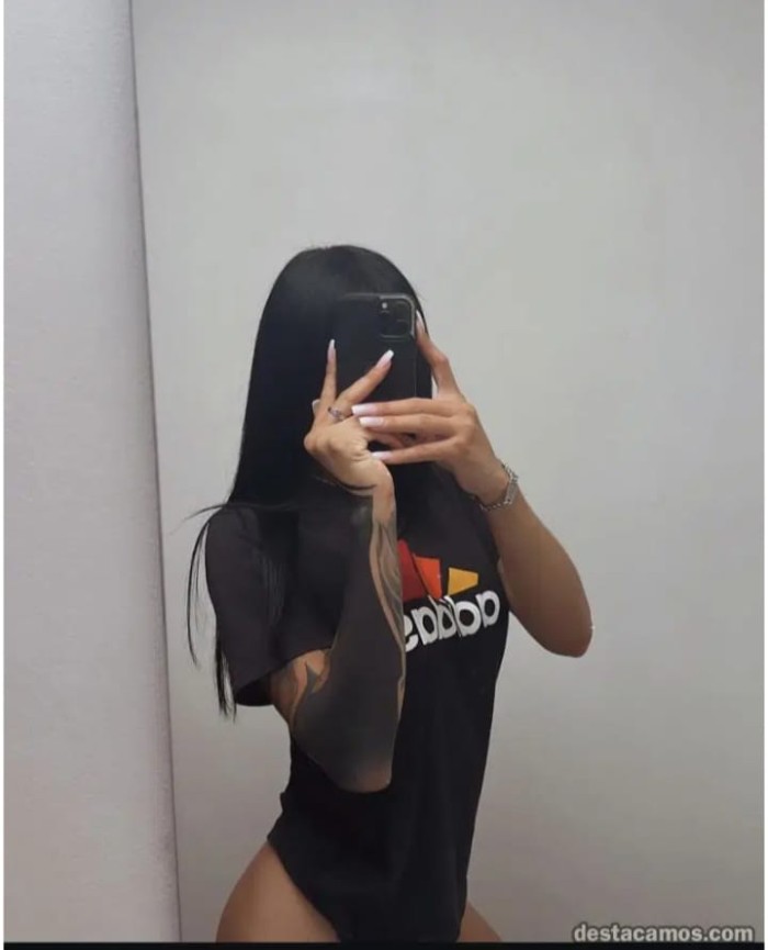 Bella trans  colombiana cachonfa errollada lechera