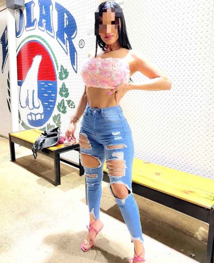 brasileña cachonda