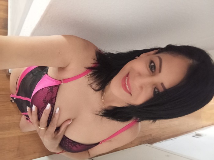 Dulce tentación ven pasar un buen rato juntos ami