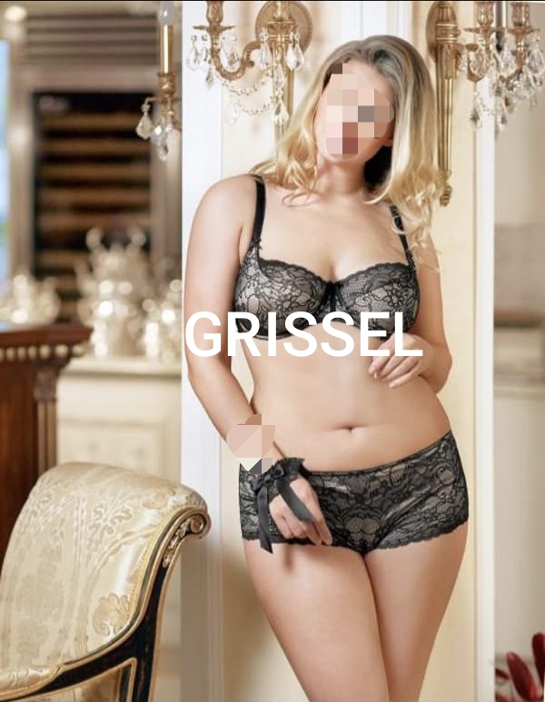 GRISSEL RUBIA EN GARRUCHA MOJÁCAR VERA PALOMARES