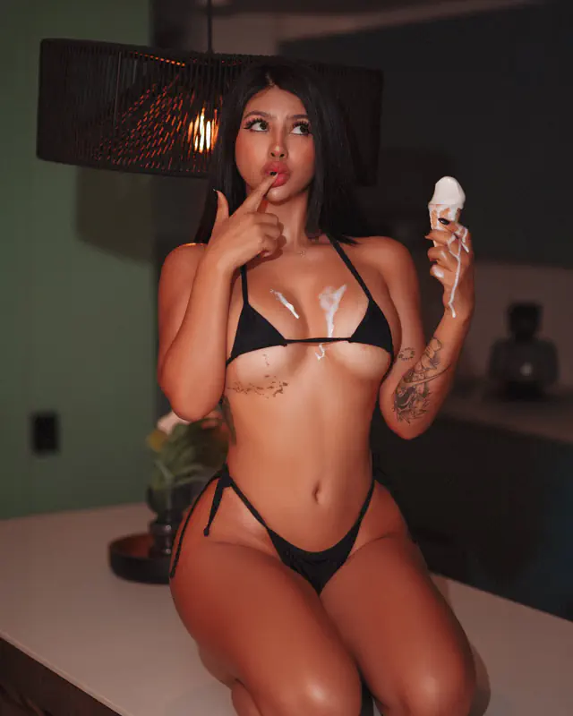 Joven Culona con ganas de cumplir TU FANTASIA