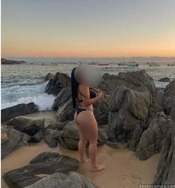 Joven caliente y atrevida
