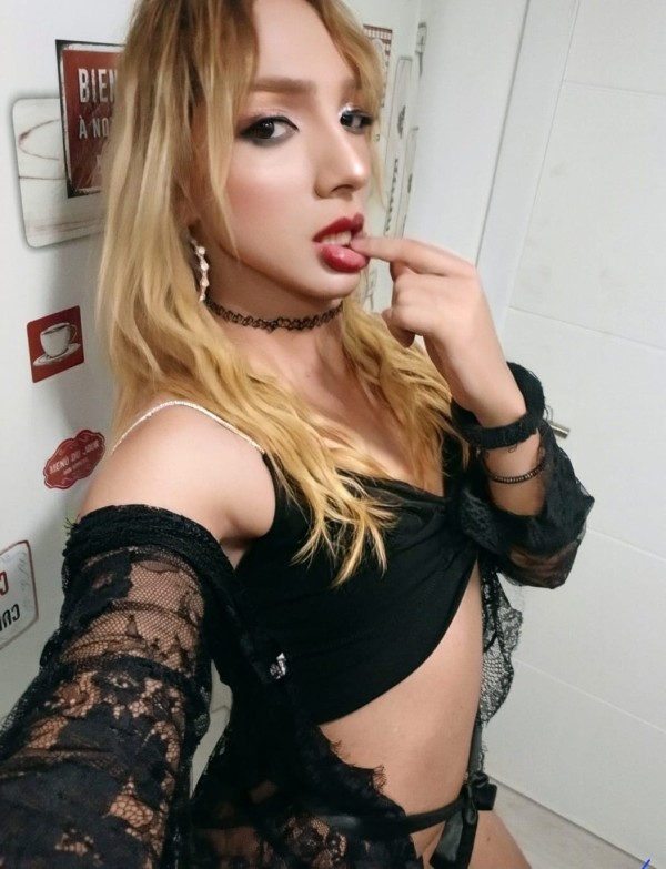 VALERIA TRANS COLOMBIANA JOVENCITA INDEPENDIENTE