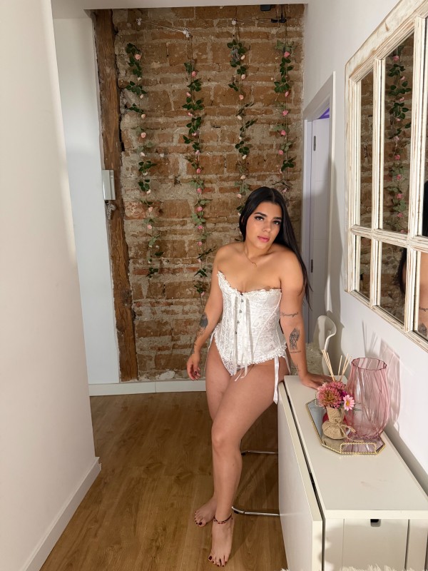 Mhara Chica Colombiana