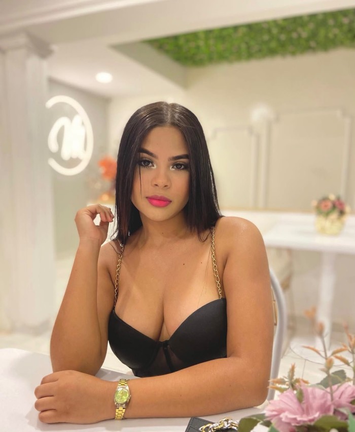 GABY COLOMBIANA MUY DIVERTIDA Y MENTE ABIERTA