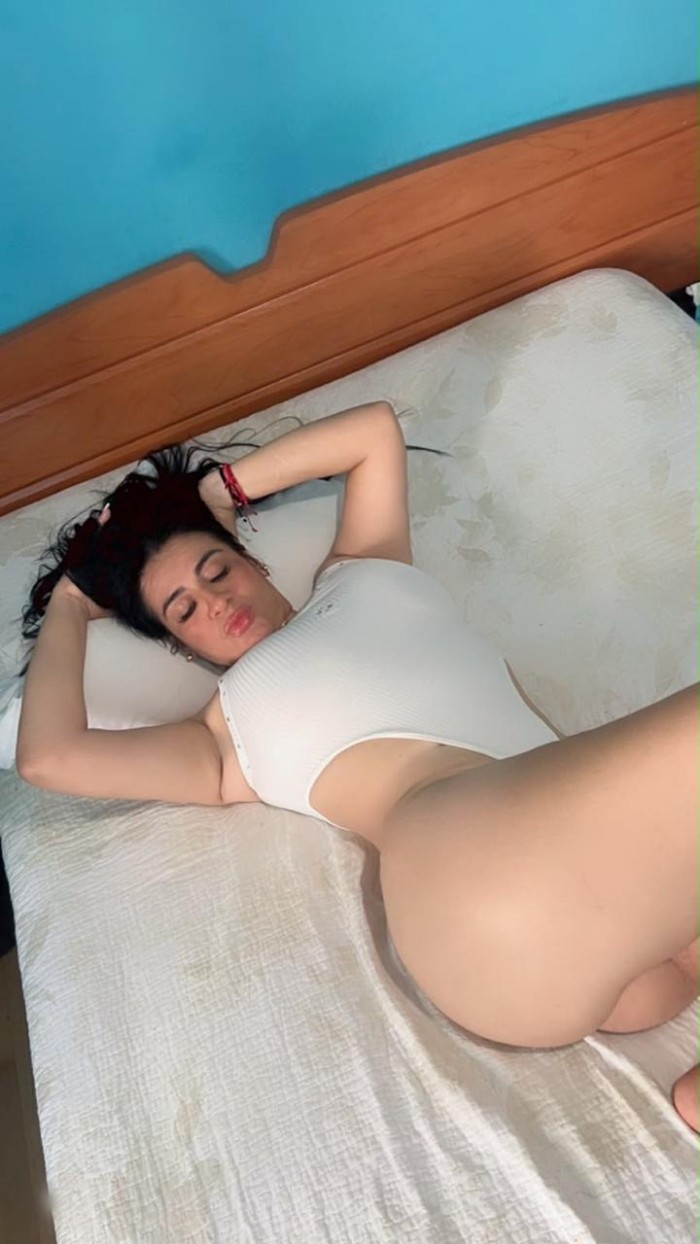 Colombiana con lindas curvas