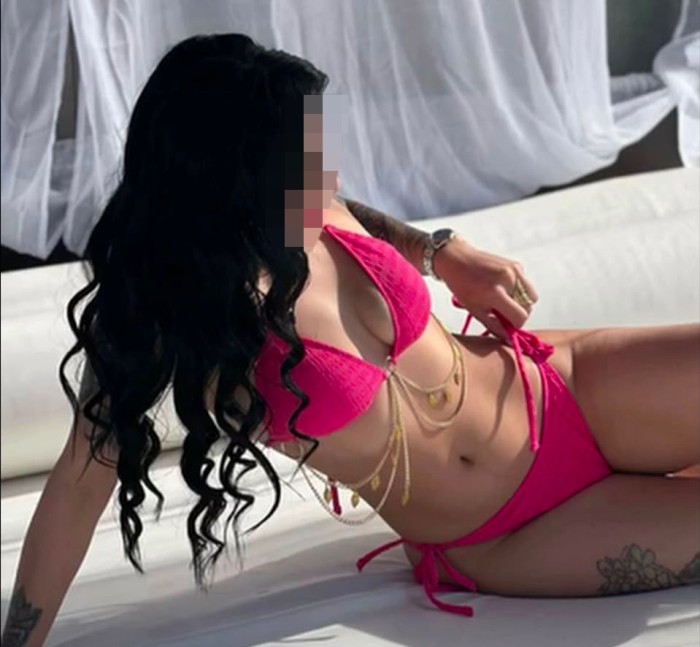 Nueva jovencita colombiana lujuriosa en Estepona