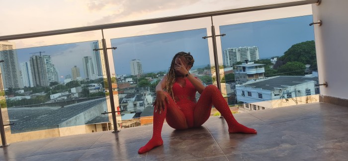 ESCORT CACHONDA ARDIENTE FIESTERA SEXO EN MALAGA