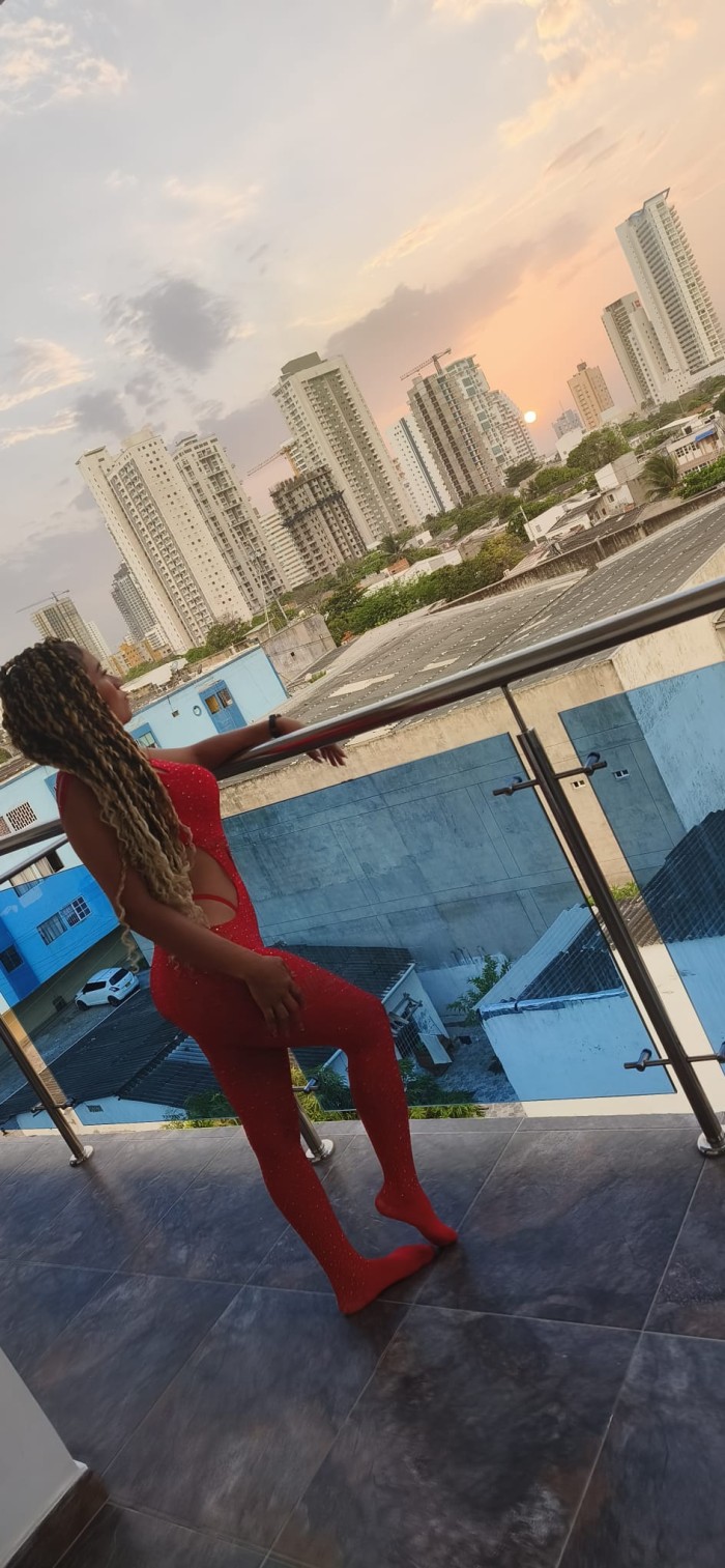 ESCORT CACHONDA ARDIENTE FIESTERA SEXO EN MALAGA