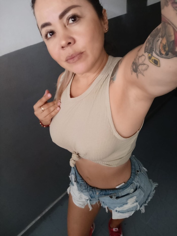 ENCANTO COLOMBIANO NUEVA EN FIGUERES 24H