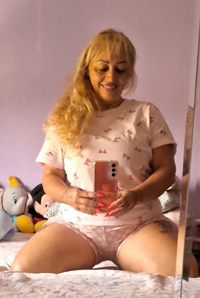Elena mujer madura
