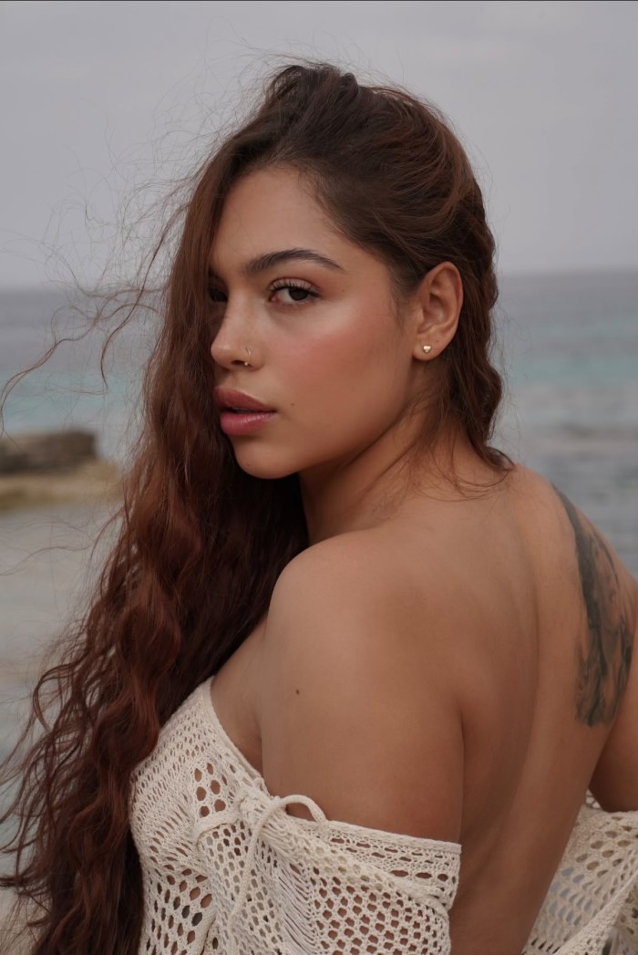 JOVENCITA COLOMBIANA PRECIOSA 22 AÑITOS NOVEDAD