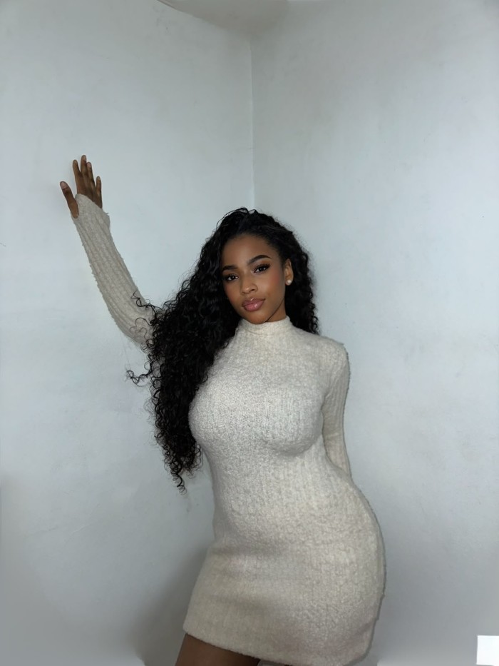 SCORT HERMOSA SEXY LATINA