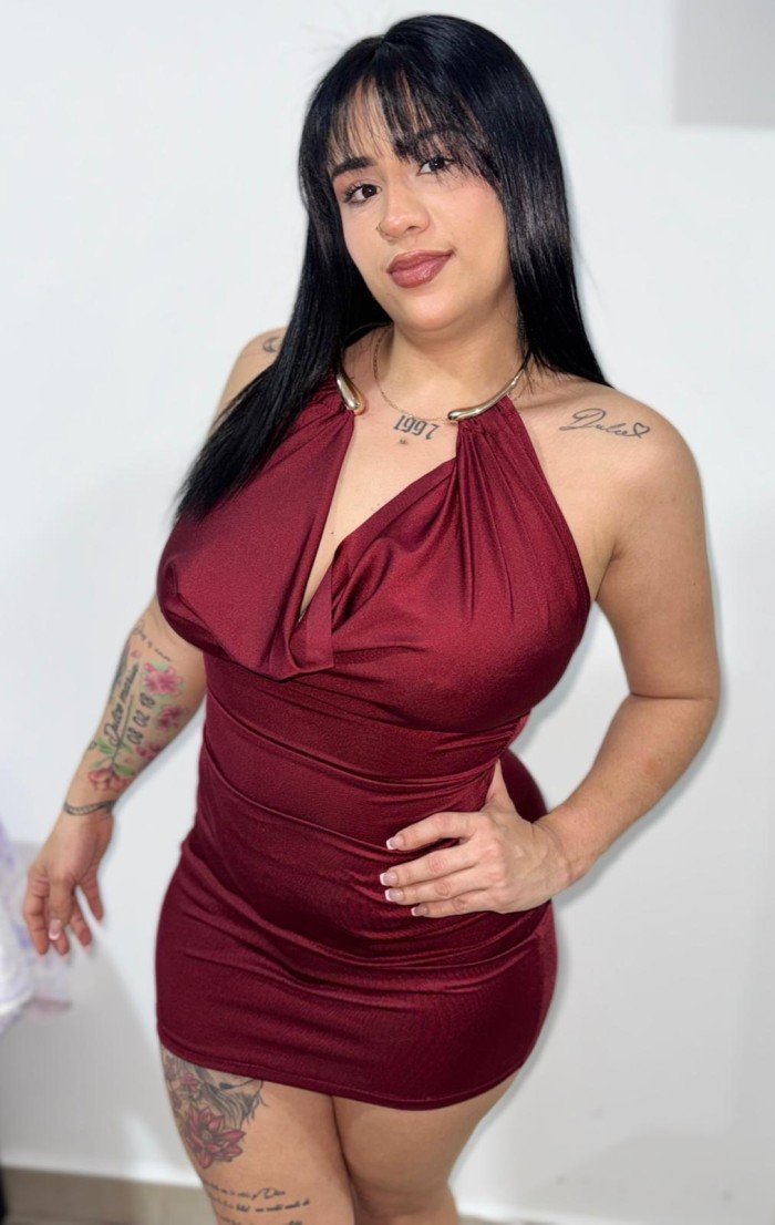 FIESTERA JOVENCITA CACHONDA CON PACK DE HORAS