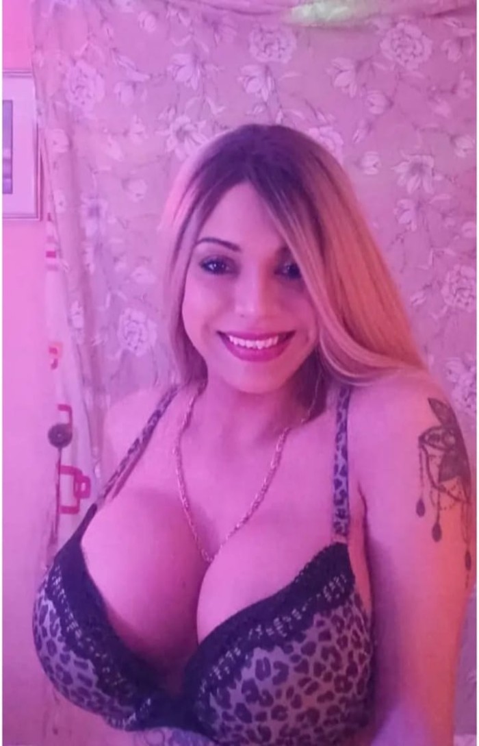 TRANS NOVEDAD EN ALMENDRALEJO FIESTERA