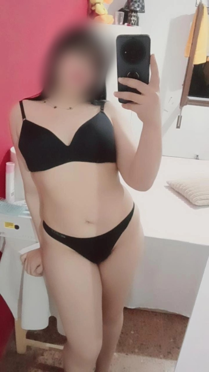 SEXY PERVERSA CHIQUILLA DE CURVAS ARDIENTES UNICAS PARA TU PALADAR NOVEDAD